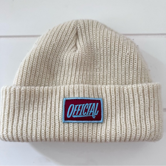 Official cream beanie - Picture 2 of 5